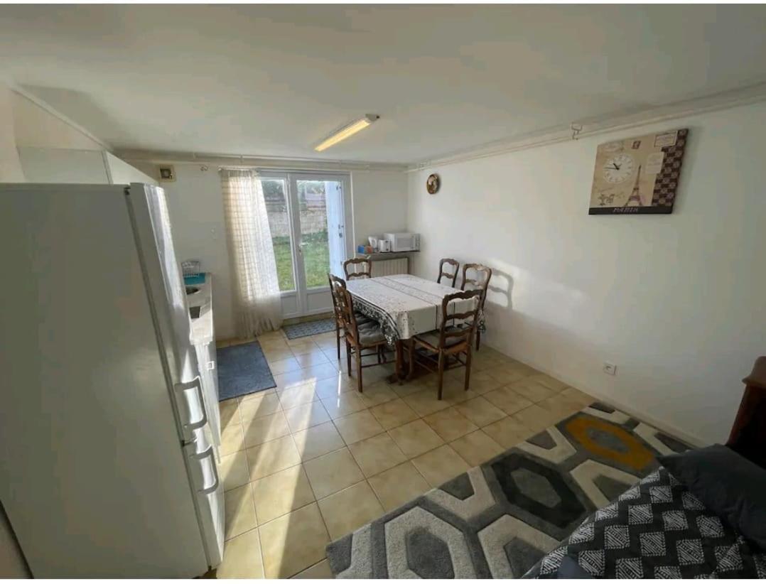-Comme à la Maison- Jardin, Véranda, Idéal familles et Business Niort Esterno foto