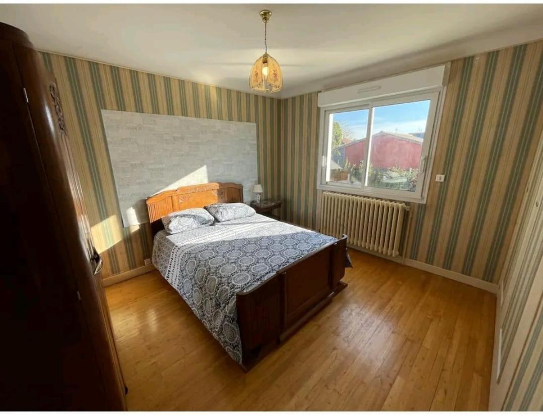 -Comme à la Maison- Jardin, Véranda, Idéal familles et Business Niort Esterno foto