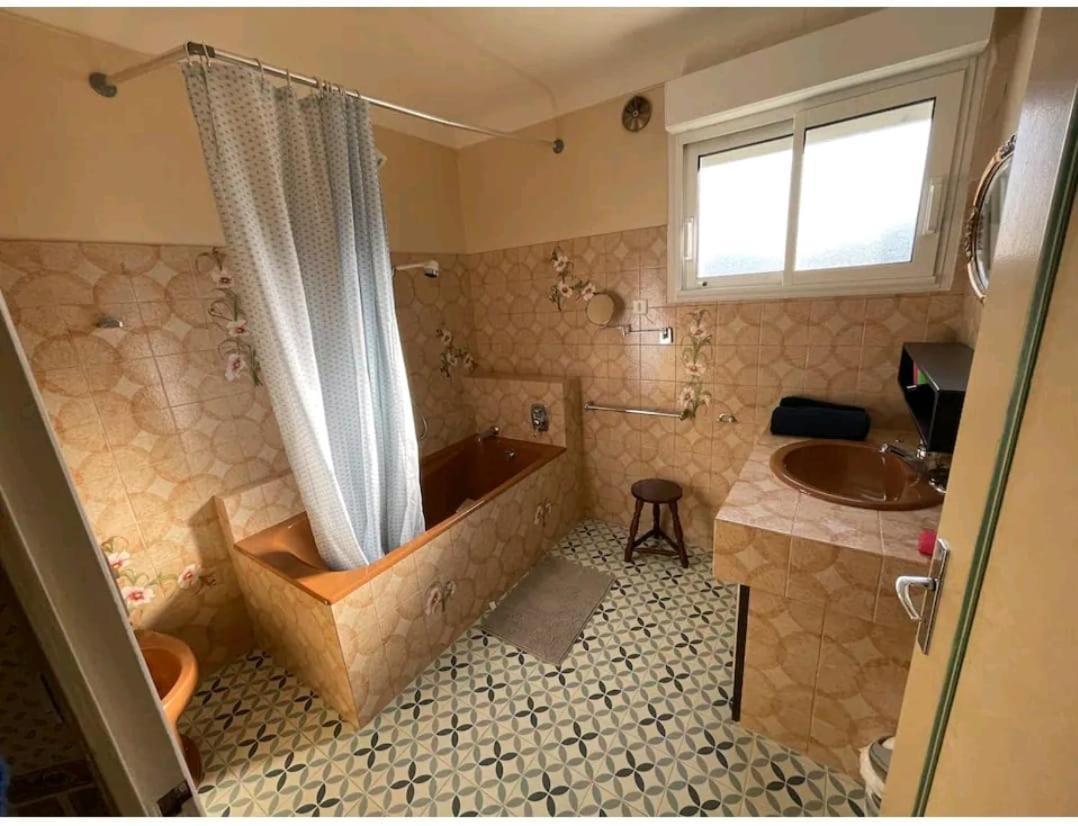 -Comme à la Maison- Jardin, Véranda, Idéal familles et Business Niort Esterno foto